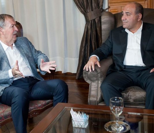 Manzur y Schiaretti preparan una cumbre de gobernadores peronistas