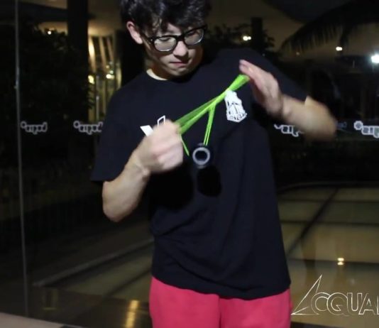 Así la rompe el nuevo campeón mundial de yo-yo, Shu Takada