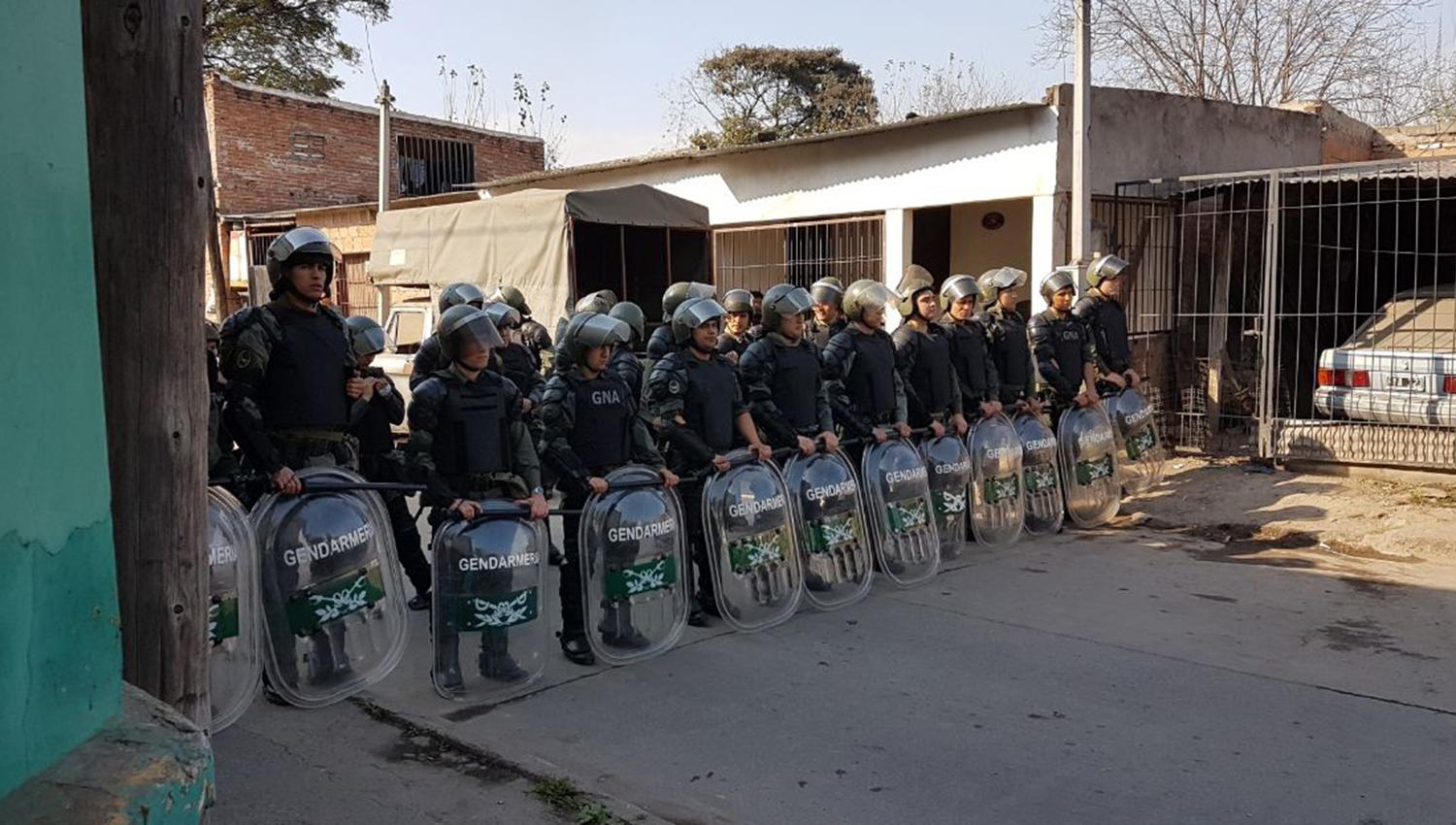 allanamiento-tucuman-villa-9-de-julio-gendarmeria-policia