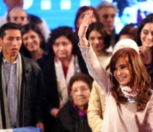 Guiño de Cristina a un intendente que le responde a Randazzo