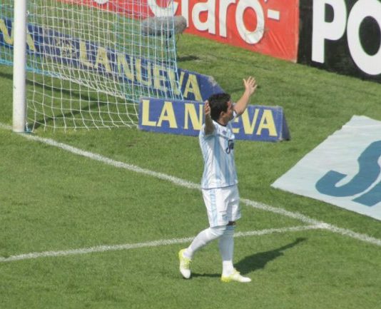 El Decano tumbó al Tomba