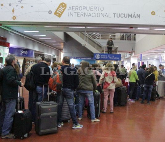 Una protesta provocó la cancelación de seis vuelos entre Tucumán y Aeroparque