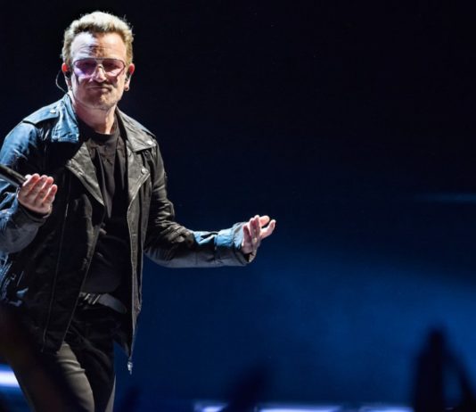 Bono le escribió una carta a la familia de Santiago Maldonado