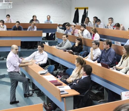 Charla informativa sobre el MBA de la Universidad Torcuato Di Tella en Tucumán