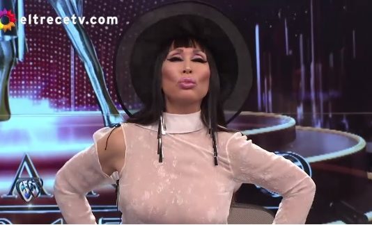 El osadísimo look de Moria Casán que dejó atónito a Tinelli