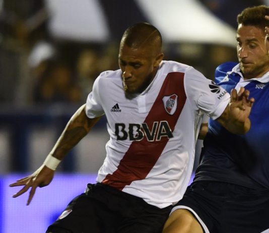 RIVER PLATE: Herido de muerte, perdió sobre el final y no reacciona