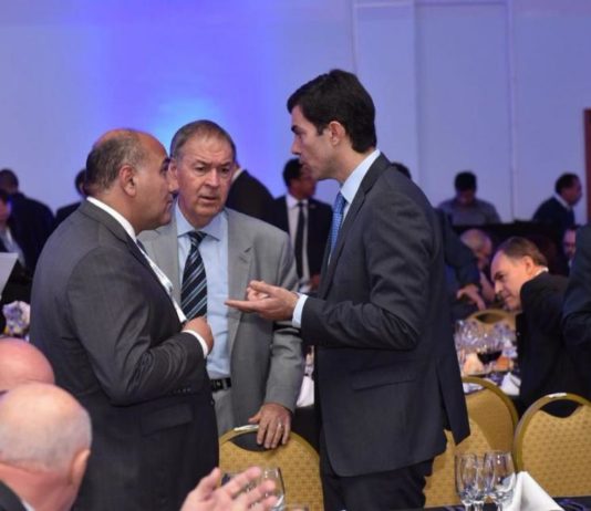 Manzur apela a gobernadores peronistas para defender los recursos provinciales