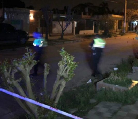 Tiroteo y muerte en San Cayetano: Intentó robarle a un policía de la Federal y murió