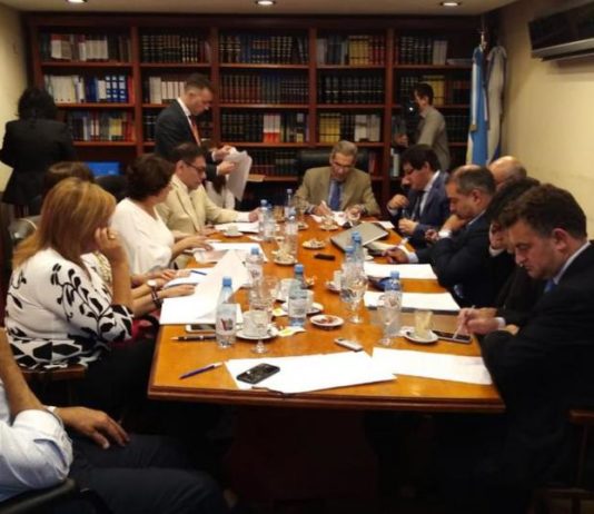 Preseleccionadores de jueces dicen que ahorrarán, pero su presupuesto creció 21 veces en 10 años