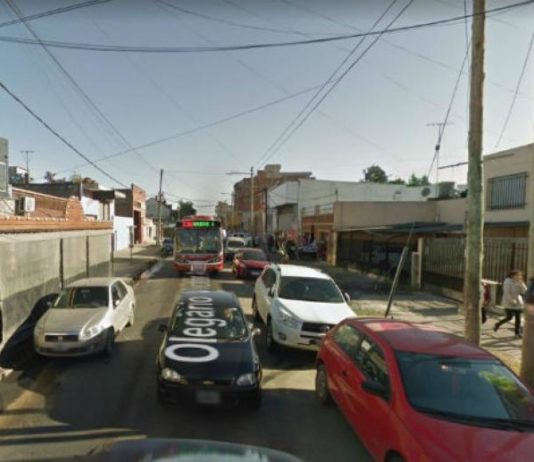 Detuvieron a un hombre que acosaba a mujeres en paradas de colectivos