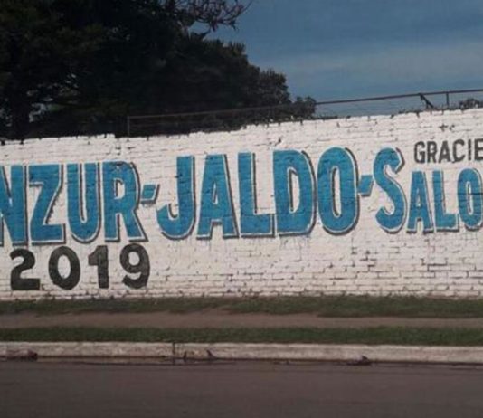 Las paredes se cubren de candidatos peronistas