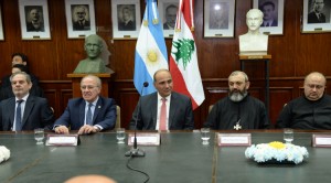 Buscan intercambio educativo entre UNT y Universidad de Kaslik