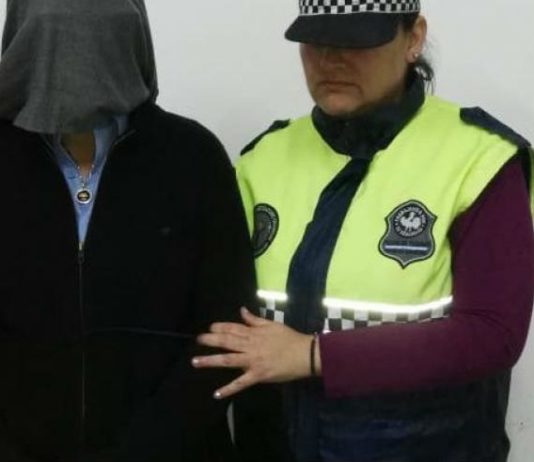 Detienen a una ingeniera en Sistemas que cobrara sueldos de otras personas con DNIs robados