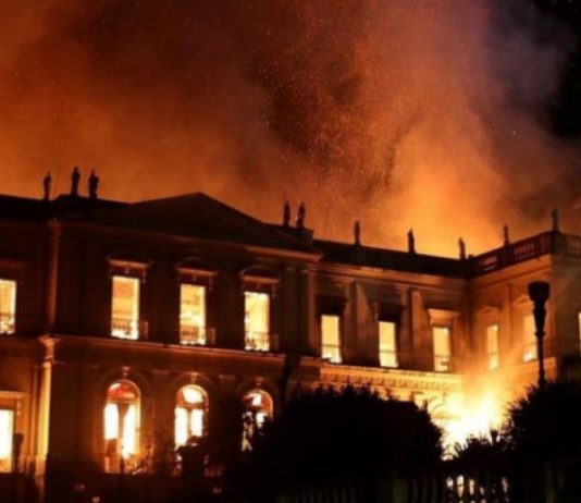 Tragedia en Brasil: se incendió el Museo Nacional de Río