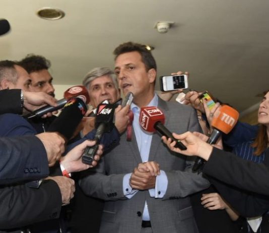 Massa destacó que Manzur “viene mostrando que se puede gobernar una provincia sin déficit”