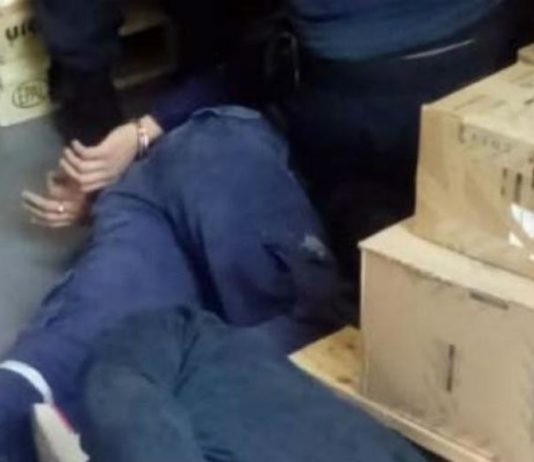 Tomaron rehen para robar en un galpón