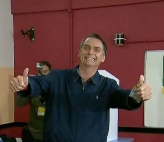 Bolsonaro sigue poniendo excusas para no debatir con Haddad