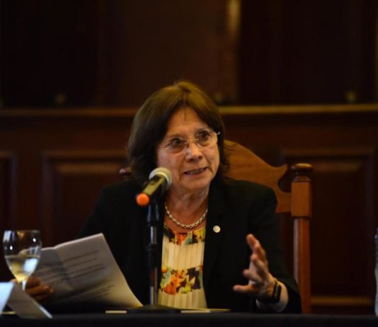 “Los jueces debemos poner el hombro en la crisis y pagar Ganancias”