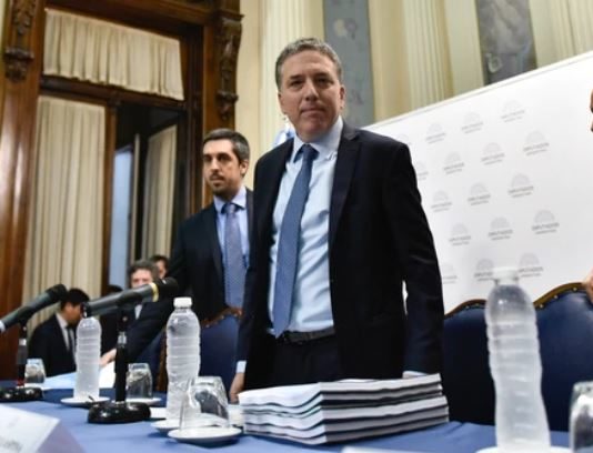 Dujovne: “La economía argentina está en recesión y va a estar en recesión durante un tiempo”
