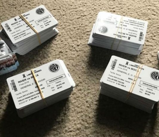 Secuestran cientos de entradas para reventa y más de 4 millones de pesos