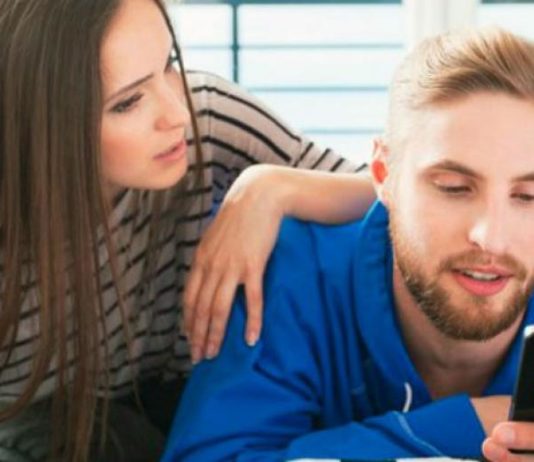 En Estados Unidos ofrecen 100 mil dólares a quien pueda dejar de utilizar el celular por un año