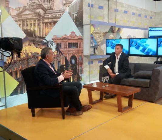 Walter Berarducci: “se ve que Manzur los recibe con la billetera abierta”