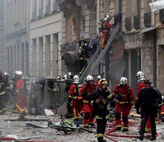 Al menos cuatro muertos y 30 heridos por la explosión de una panadería en París