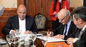 manzur-firma-convenio-CFI (6)