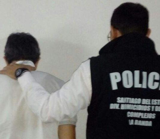 Un arquitecto y una jovencita fueron detenidos acusados de una estafa millonaria
