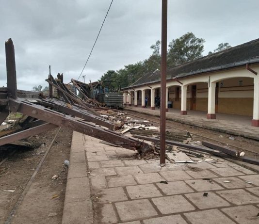 Un tren destruyó gran parte de la estación de Pichanal, en Salta