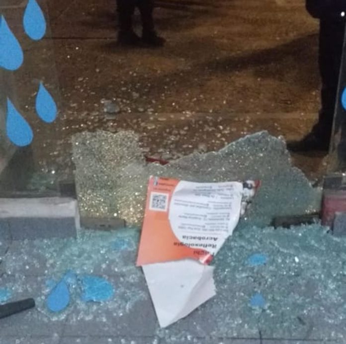 Barrio Norte: Robo y destrozos en una lavandería_5d0d1b37bd592.jpeg