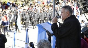 Jaldo participó en Trancas del desfile por el día de la Bandera