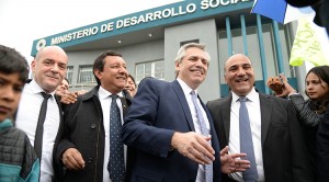 Manzur y Alberto Fernández inauguraron el Cepla de La Costanera