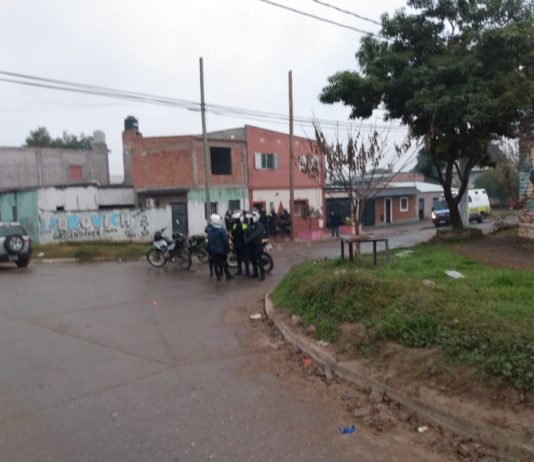 Detienen a tres sospechosos por el caso del joven baleado en Villa 9 de Julio