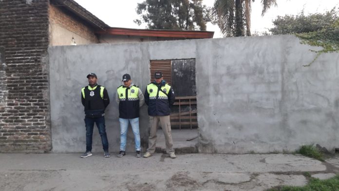 Allanamientos en Los Pocitos por el robo a una policía_5d5d86bc9f495.jpeg
