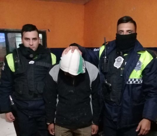Las Talitas: Intentó robar una moto e hirió con un cuchillo a la víctima