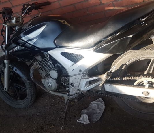Un joven y una mujer, aprehendidos por dos casos de motos robadas