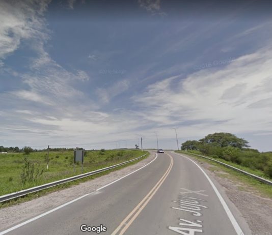 Fatal accidente en Av Jujuy y autopista, falleció un menor que circulaba en moto