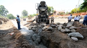 manzur-comuna-nueva-esperanza-obra-canal (15)