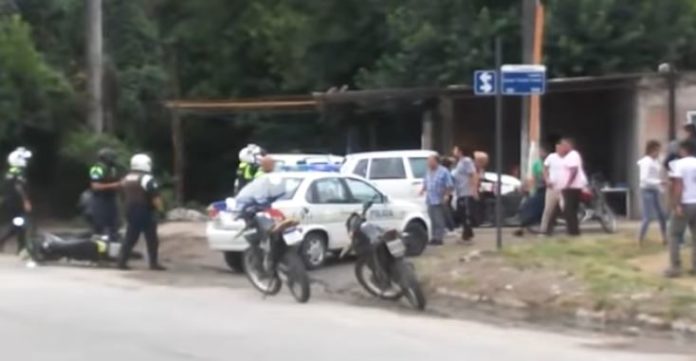 Identifican al joven acusado de atropellar a un policía en un cortejo fúnebre_5df917bb99022.jpeg