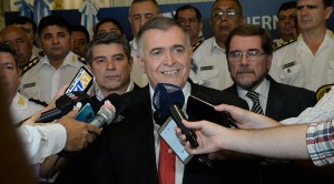 el vice gobernador con seguridad 015