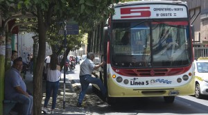 “La Provincia asistió con fondos propios al transporte”