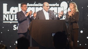 Manzur reconoció el esfuerzo de los trabajadores bancarios