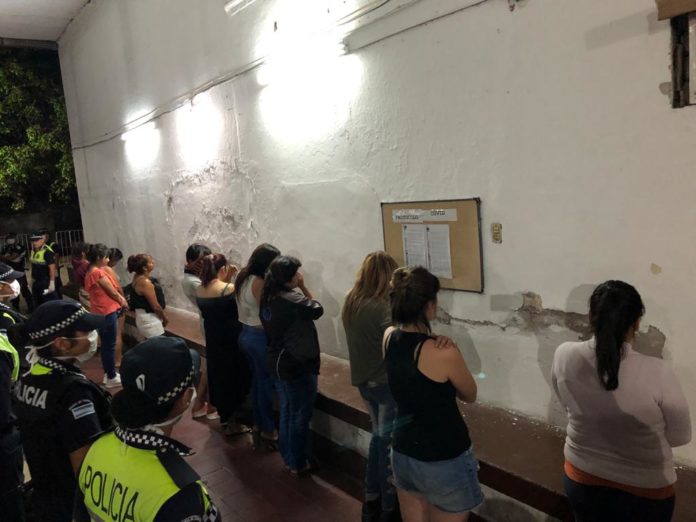 Activan procesos penales para los 1748 detenidos por violar la cuarentena_5e83853a30927.jpeg