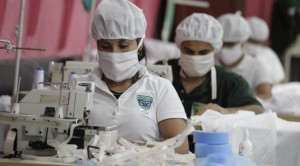 Manzur saludó a los trabajadores en su Día