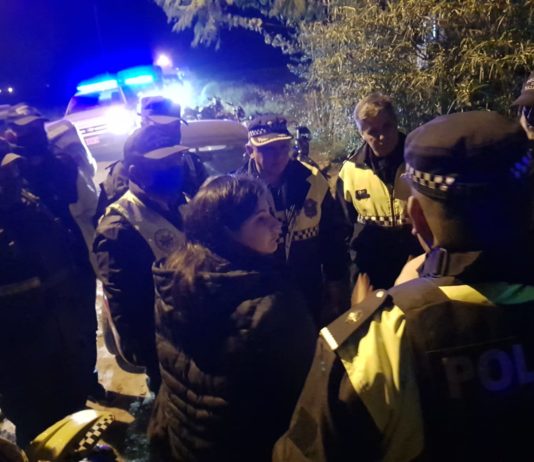 Video | Policías rescataron a un niño que llevaba seis horas perdido entre cañaverales