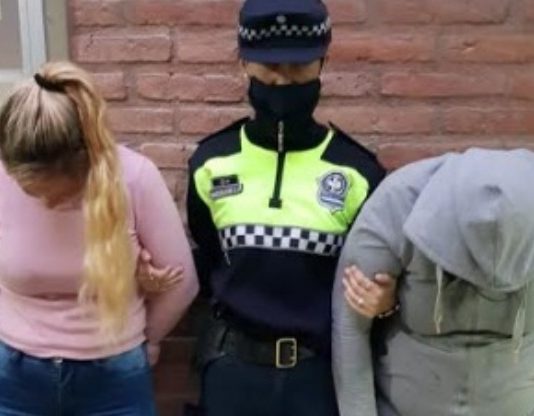 Tras varios robos, dos mecheras fueron detenidas