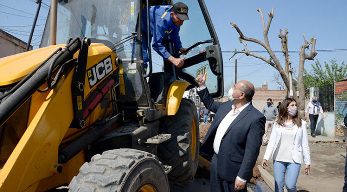 Avanza la renovación de colector cloacal en el barrio Juan XXIII_5f61033112029.jpeg