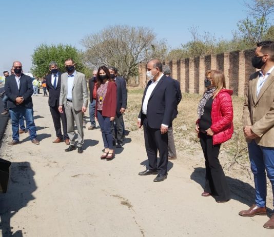 Manzur y el titular de Vialidad Nacional recorren obras viales en Ruta 157