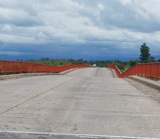 Inhabilitan el paso por el puente de la Ruta 321, a la altura de Los Bulacio